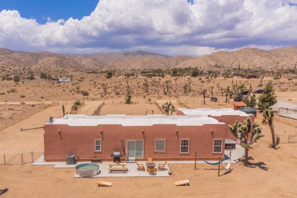 Pioneertown Near Pappy & Harriet'S + Rimrock Ranch W/ Hot Tubヴィラ エクステリア 写真